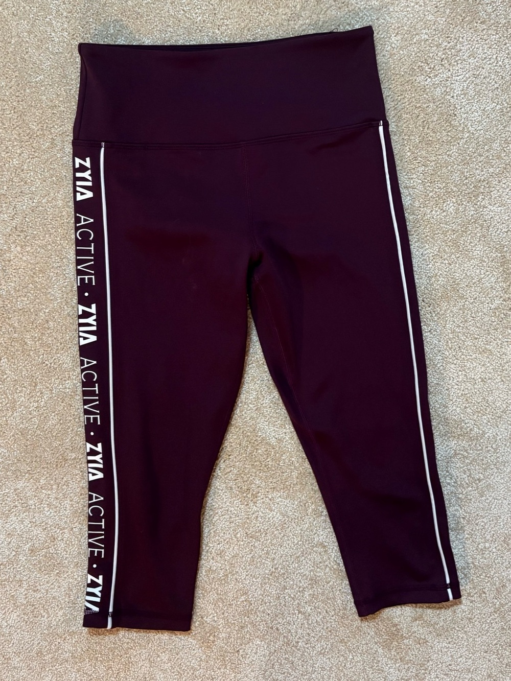 ZYIA Active Burgundy Plum Leggings Size 4 Side Stripe Logo Athletic Yoga